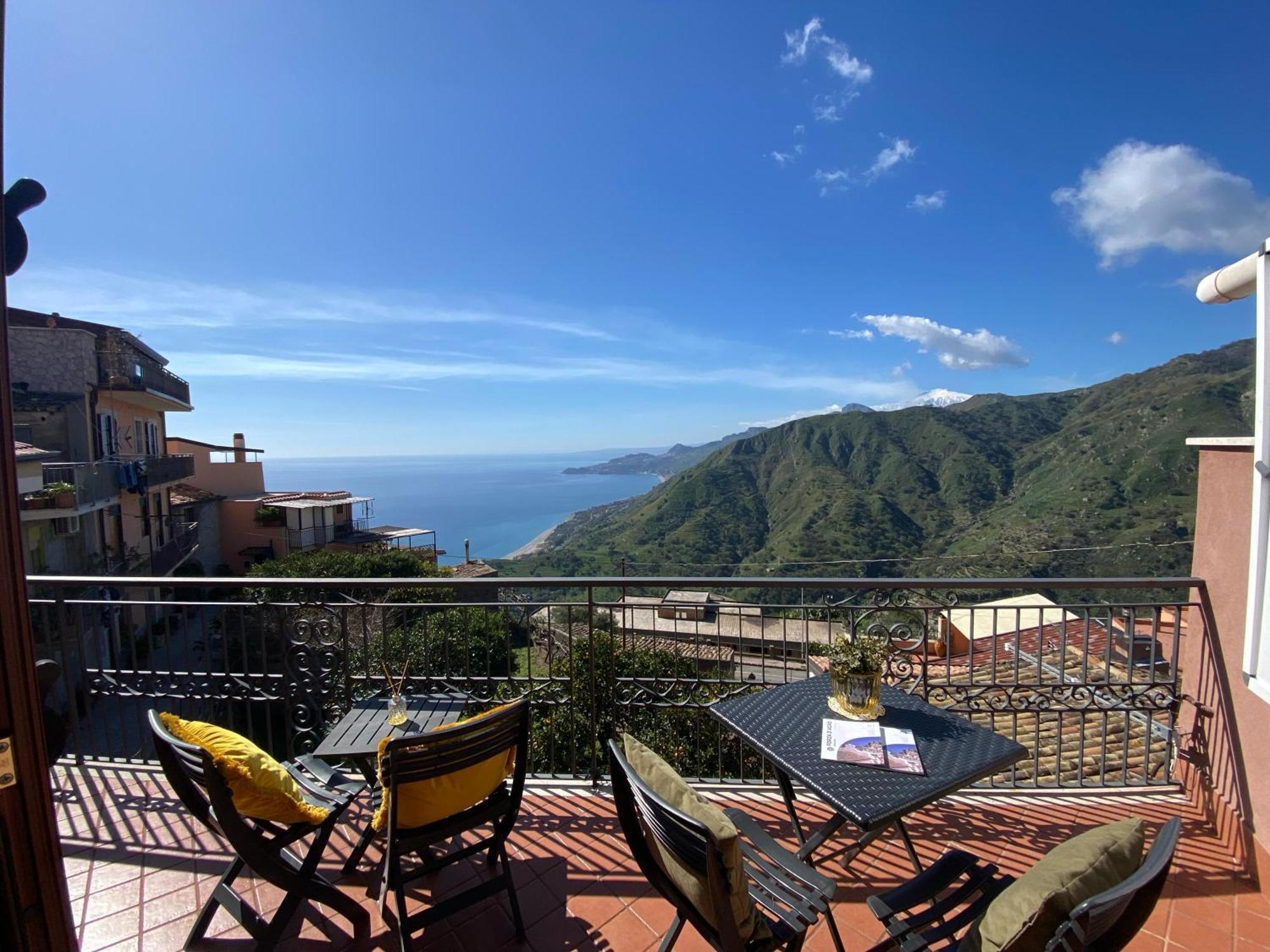フォルツァ・ダグロ Casa Francescoヴィラ エクステリア 写真