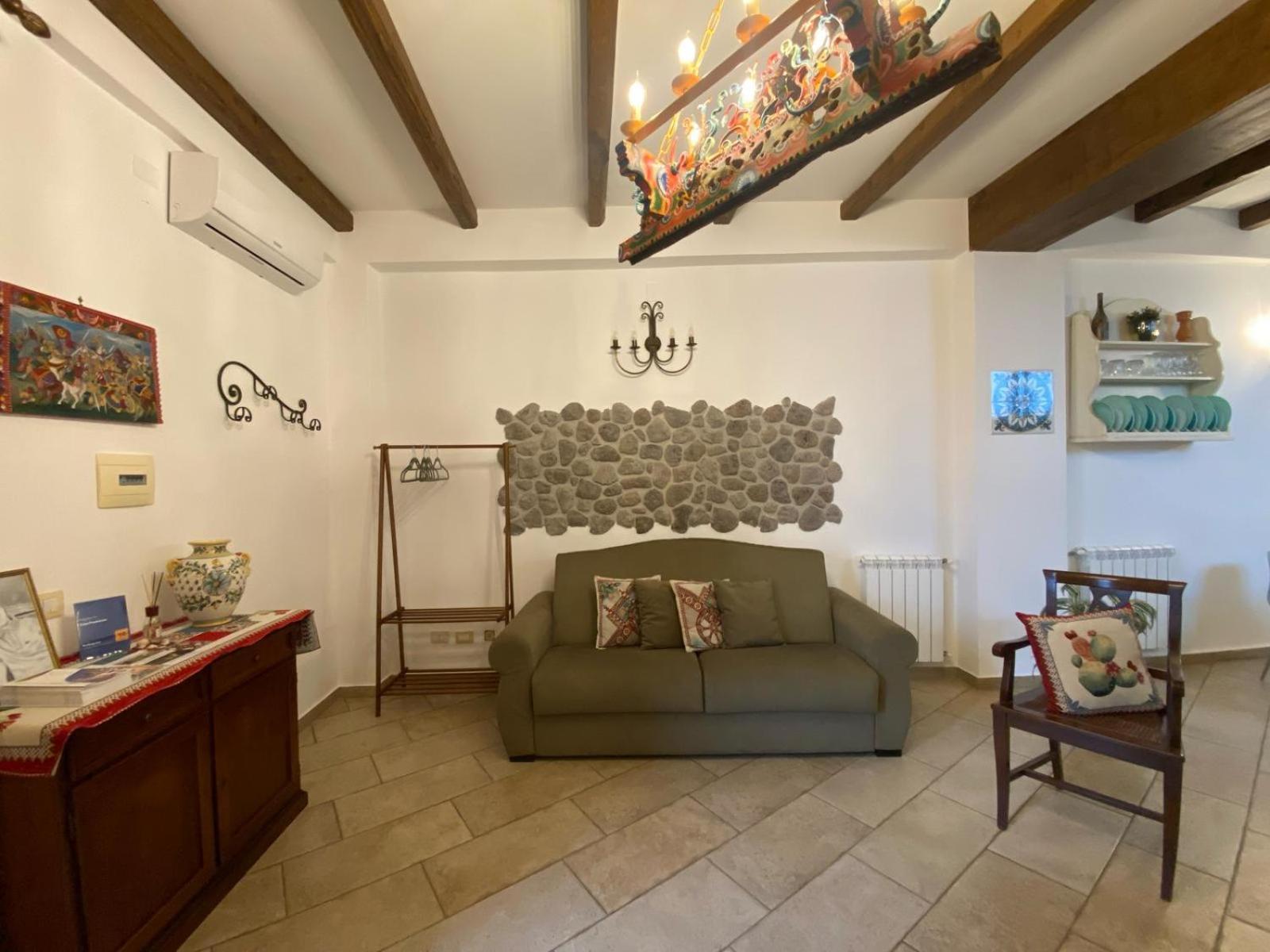 フォルツァ・ダグロ Casa Francescoヴィラ エクステリア 写真